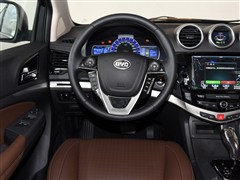 2015款 2.0T 升级版 自动尊贵型