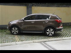 2012款 2.0L 自动四驱版GLS