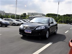 2012款 2.0L CVT典雅版