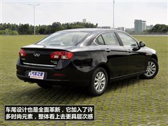 2012款 2.0L CVT典雅版