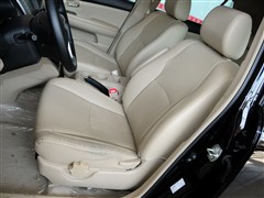 2013款 劲悦版 2.0L 手动精英型