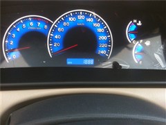 2013款 1.5L 手动标准型