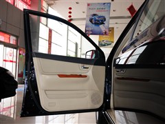 2013款 1.5L 手动标准型