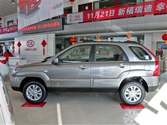 2013款 2.0L 手动两驱版GL