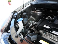 2013款 2.0L 手动两驱版GLS