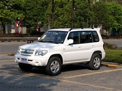 2013款 经典版 2.0L 四驱标准型