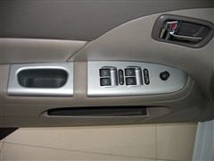 2006款 2.0L 精英型