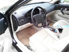 2004款 2.0L 自动豪华型