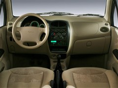 2006款 1.1L 手动豪华型