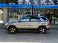 2011款 2.0L 自动两驱版GLS