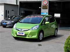 2013款 1.3L Hybrid