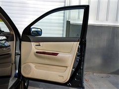 2011款 1.5L 新白金版标准型