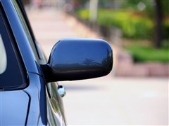 2011款 1.5L 新白金版标准型