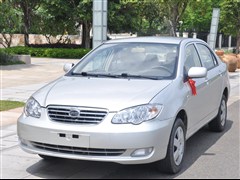 2011款 1.5L 新白金版标准型