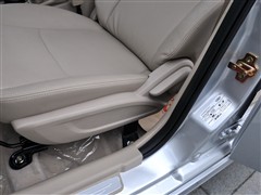 2011款 1.5L 手动优悦型