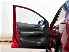 2011款 1.6L 手动舒适型