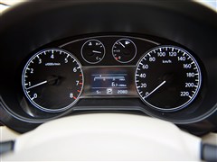 2011款 1.6L CVT舒适型