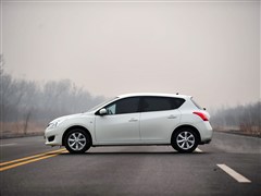 2011款 1.6L CVT舒适型