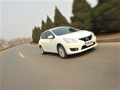 2011款 1.6L CVT舒适型