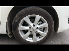 2011款 1.6L CVT舒适型