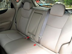 2011款 1.6L 手动智能型