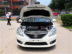 2011款 1.6L 手动智能型