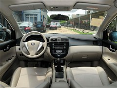 2011款 1.6L 手动智能型