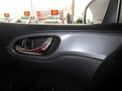 2011款 1.6T 手动炫动版