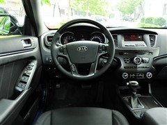 2012款 2.4L 商务天窗型