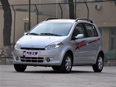 2011款 1.0L 手动奇幻版