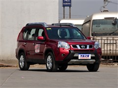 2012款 2.5L CVT至尊版 4WD