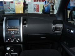 2012款 2.0L 手动舒适版 4WD