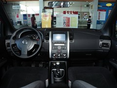 2012款 2.0L 手动舒适版 4WD