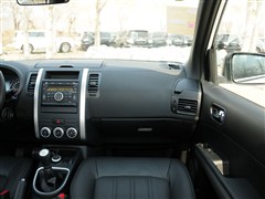 2012款 2.5L 手动豪华版 4WD