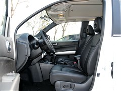 2012款 2.5L 手动豪华版 4WD