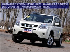 2012款 2.5L 手动豪华版 4WD