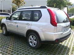 2012款 2.5L CVT豪华版 4WD