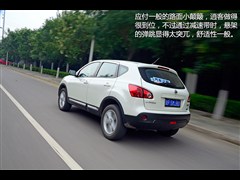 2012款 2.0XV 雷 CVT 2WD