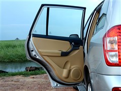 2012款 精英版 1.6L CVT舒适型DVVT