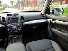 2013款 2.4 7座汽油至尊UVO版