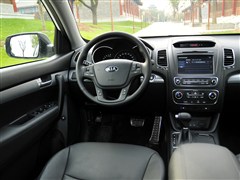 2013款 2.4 7座汽油至尊UVO版