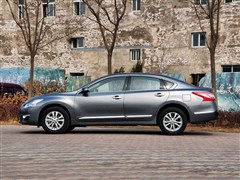 2013款 2.5L XL领先版