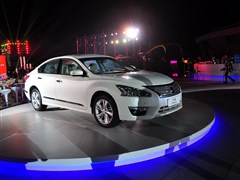 2013款 2.0L XE时尚版