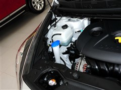 2013款 2.0L 7座自动标准版 国V