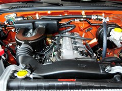 2013款 2.4L 两驱标准型 国V