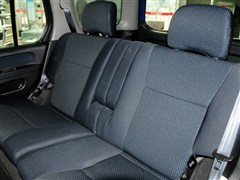 2013款 2.4L 四驱豪华型 国V