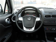 2014款 1.3L 手动舒适版