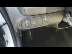 2014款 1.6L 自动DLX