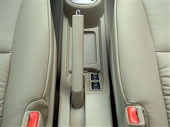 2006款 1.8L 自动舒适型