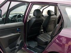 2007款 2.0L 7座豪华版